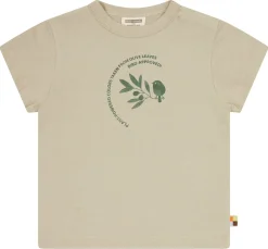 T-Shirt mit Pflanzenfarben gefärbt